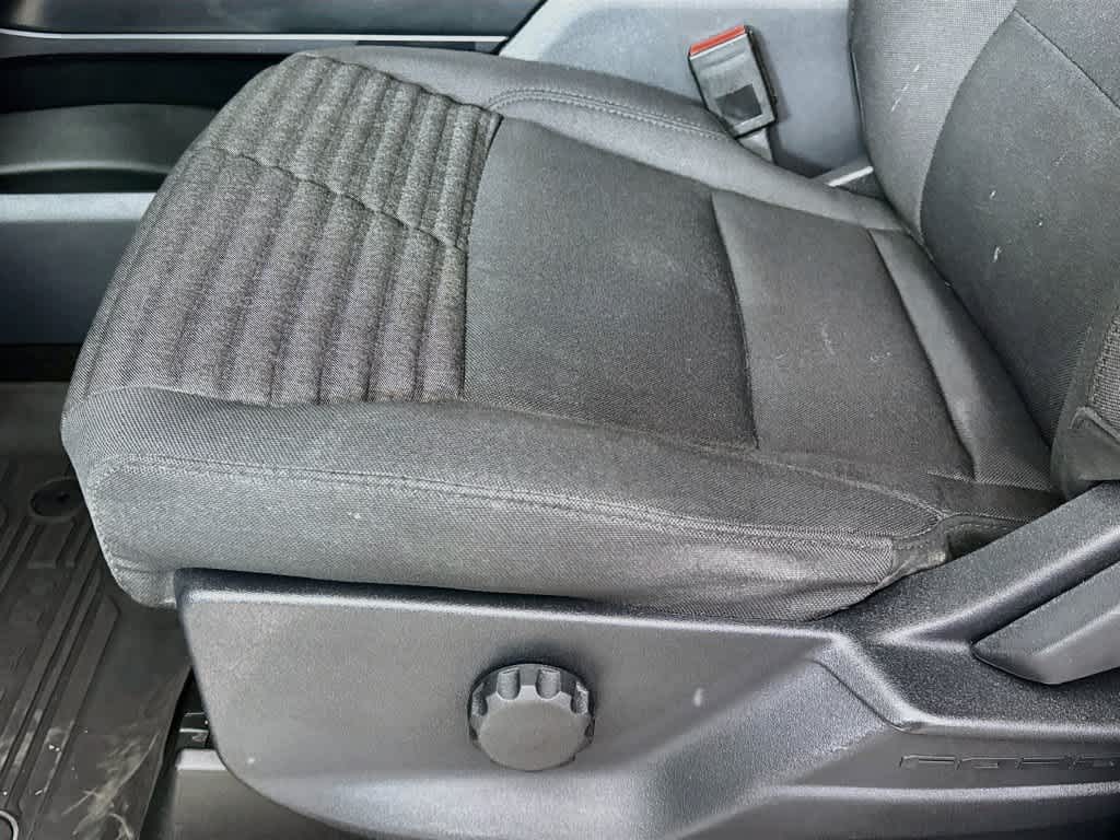 2023 Ford F-150 Base
