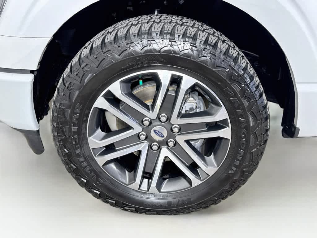 2023 Ford F-150 Base