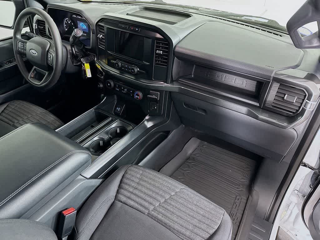 2023 Ford F-150 Base