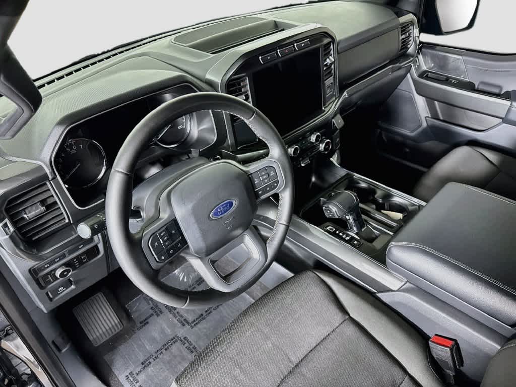 2023 Ford F-150 Base