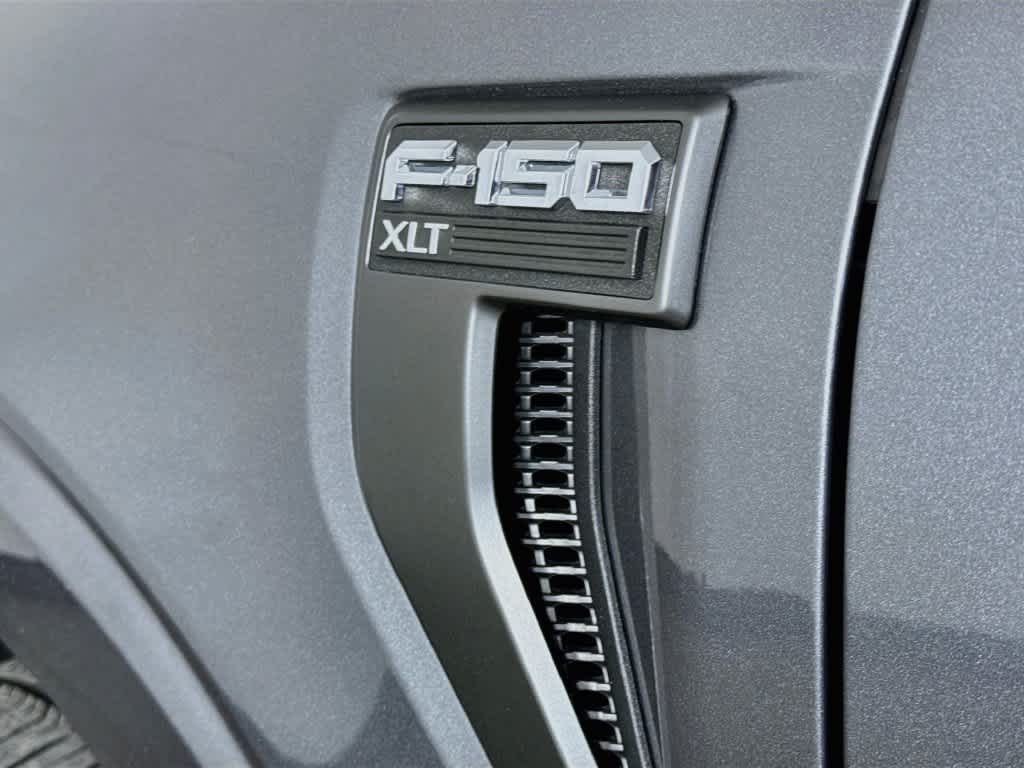 2023 Ford F-150 Base