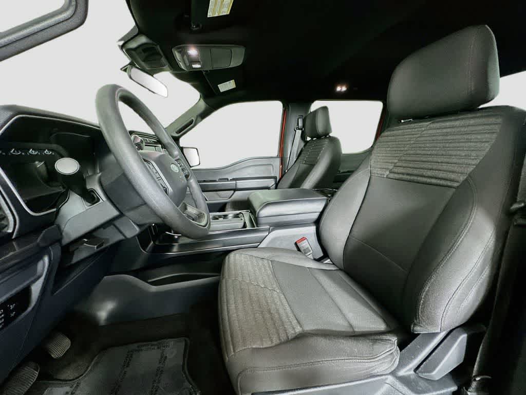 2023 Ford F-150 Base