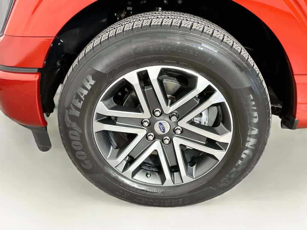 2023 Ford F-150 Base