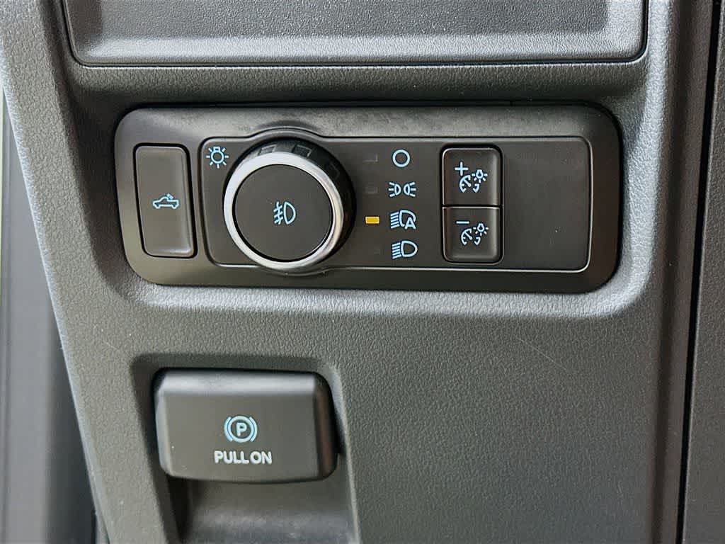 2023 Ford F-150 Base