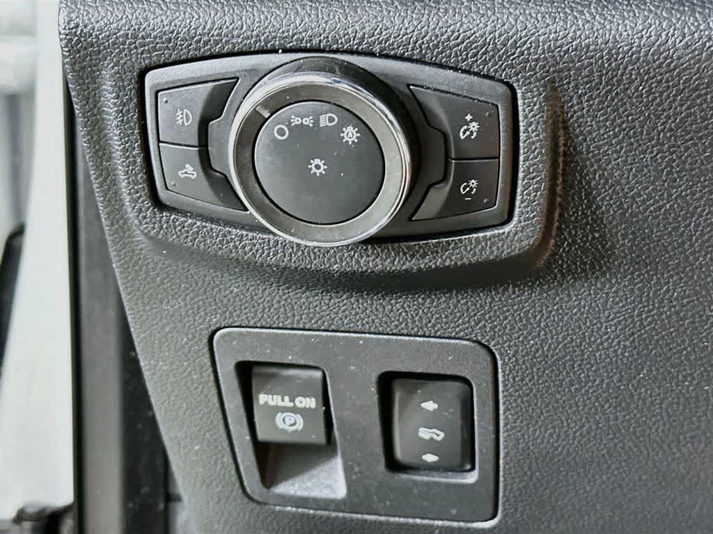 2020 Ford F-150 Base