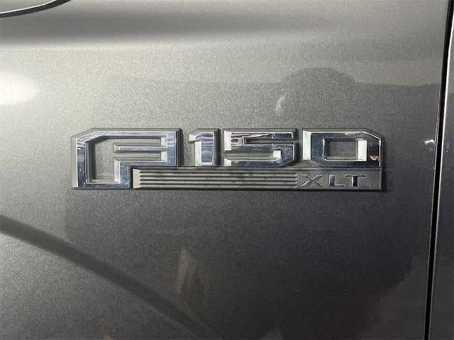 2015 Ford F-150 XLT 2WD SuperCab 145