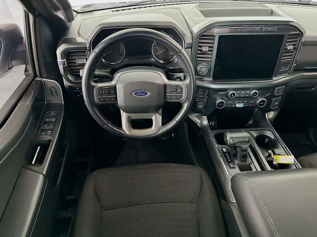 2022 Ford F-150 Base