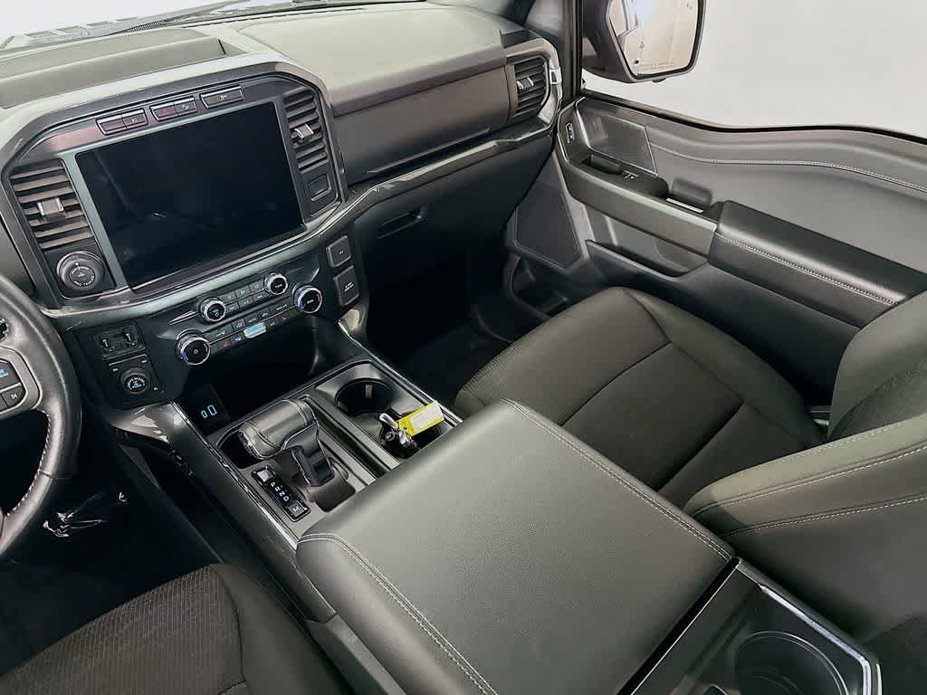 2022 Ford F-150 Base