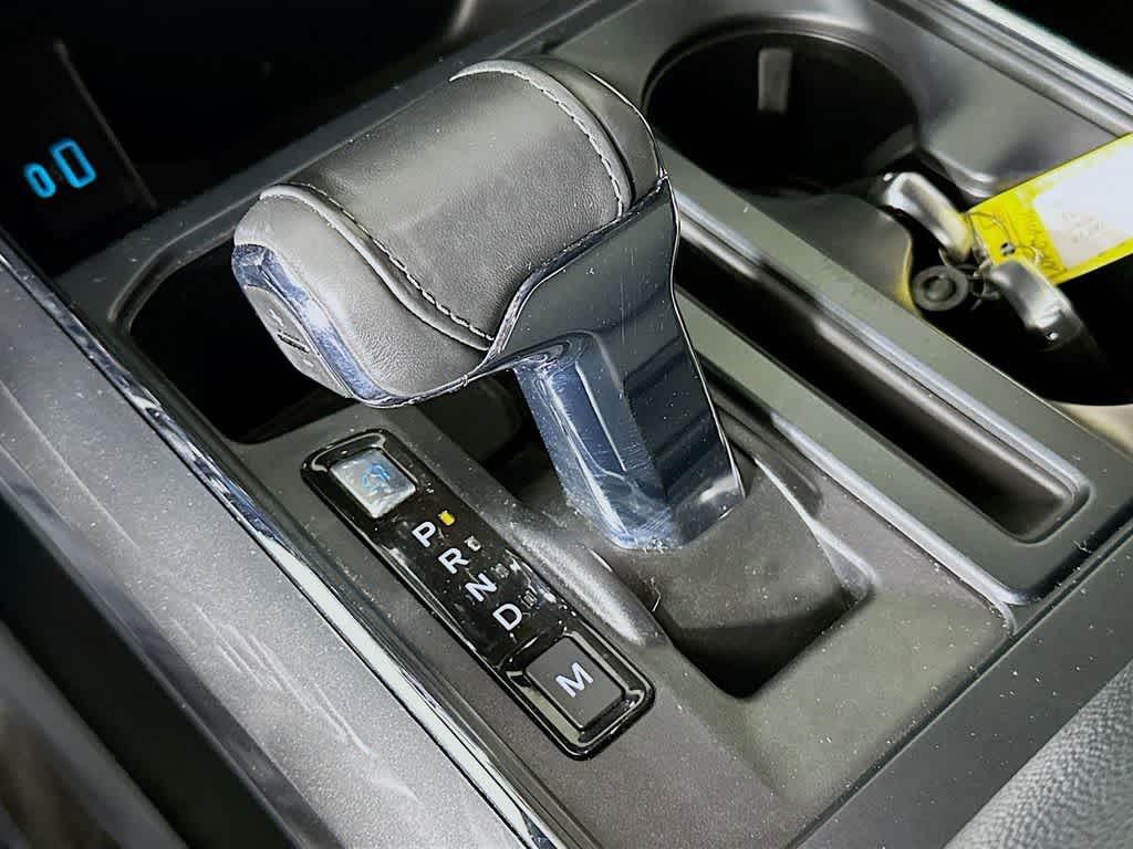 2022 Ford F-150 Base