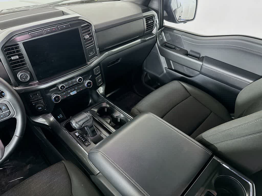 2023 Ford F-150 Base