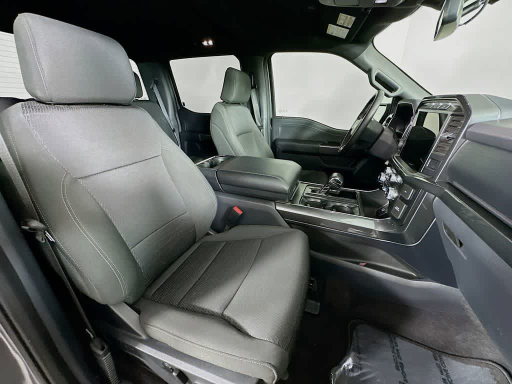 2023 Ford F-150 Base