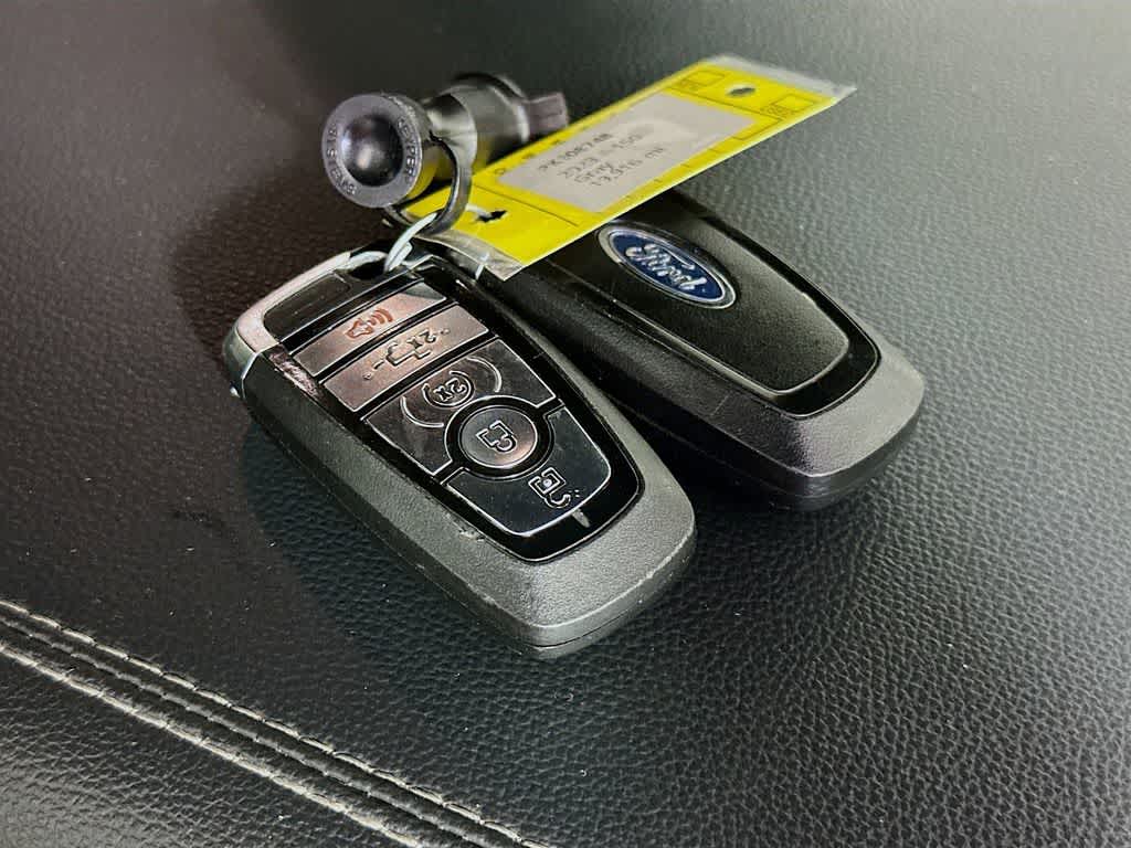 2023 Ford F-150 Base