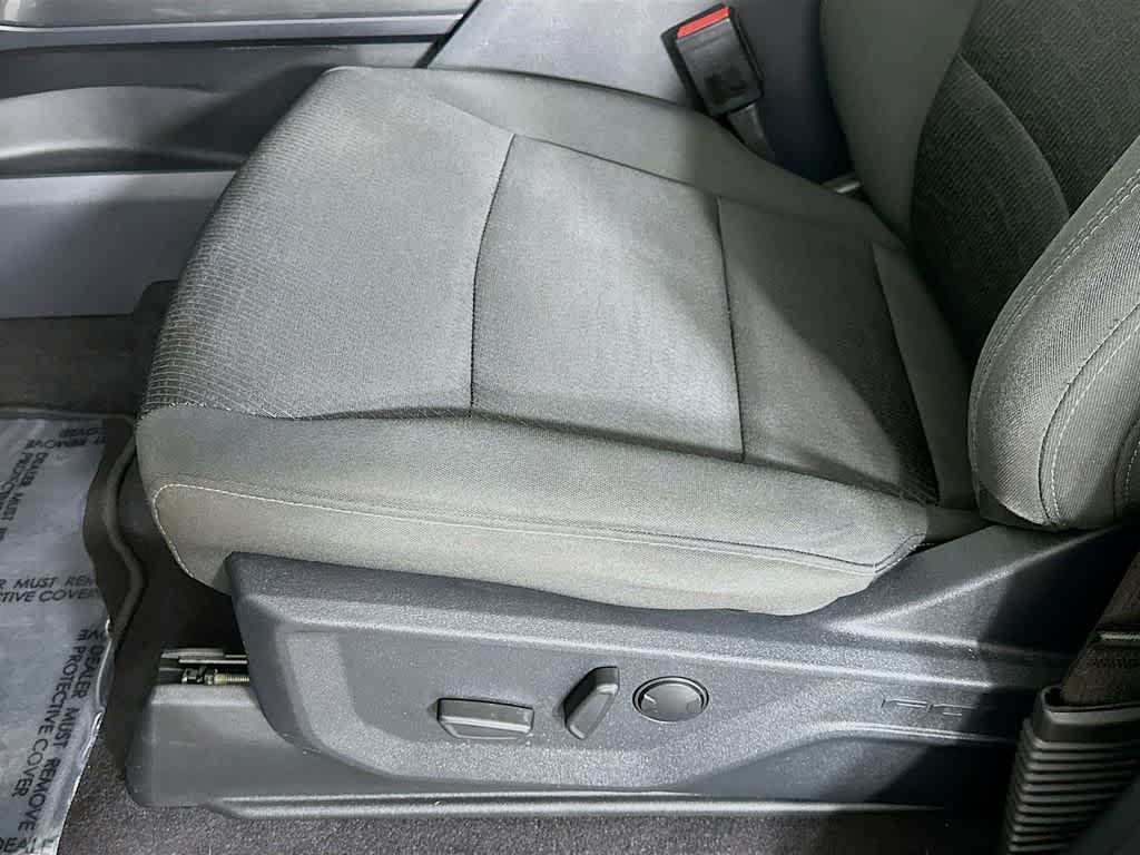 2023 Ford F-150 Base