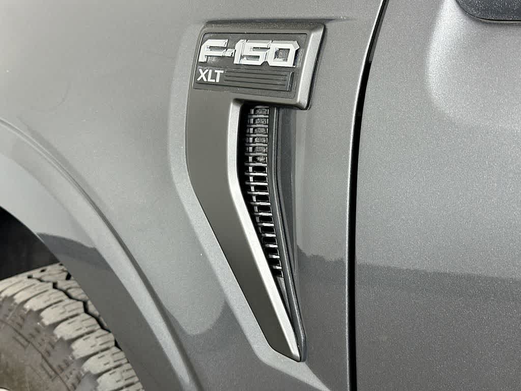 2023 Ford F-150 Base