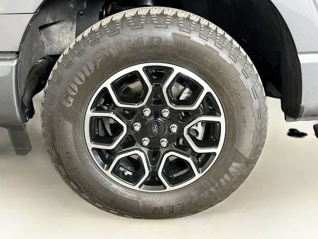 2023 Ford F-150 Base