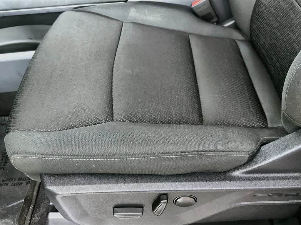 2023 Ford F-150 Base