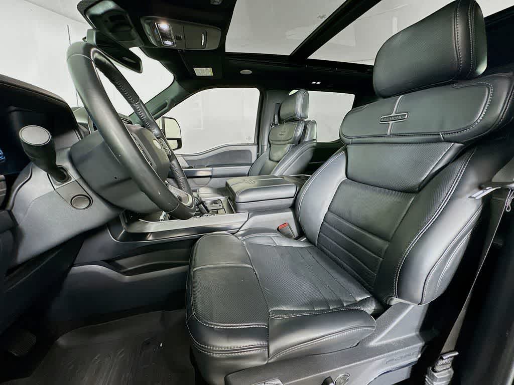 2022 Ford F-150 Platinum