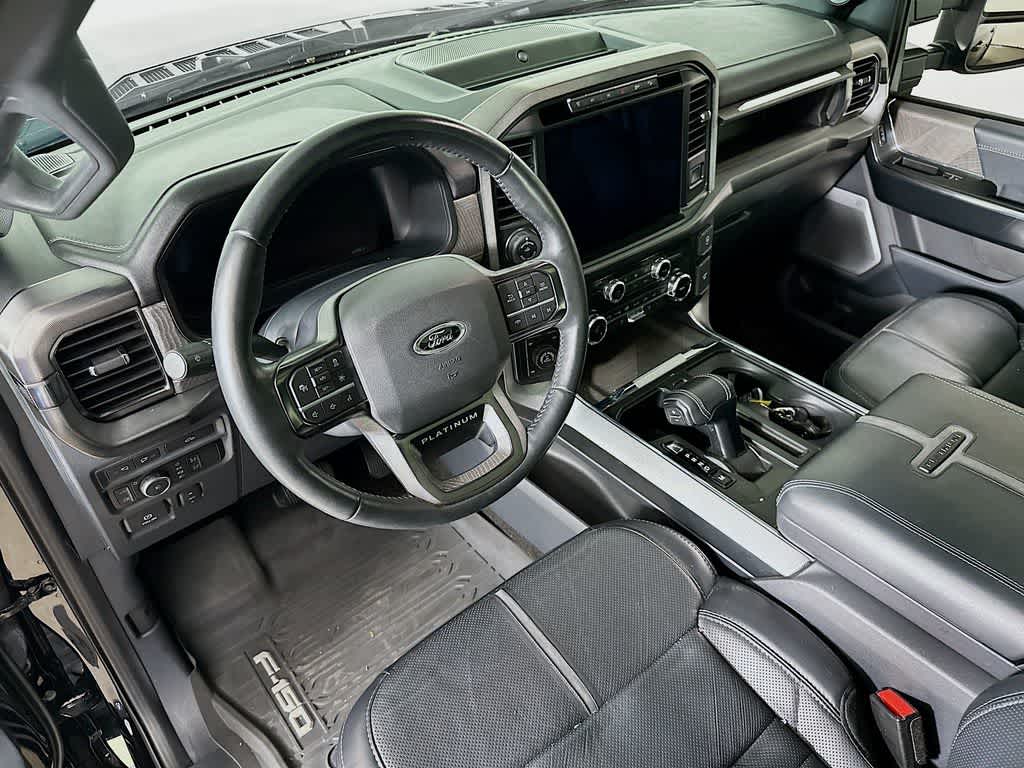 2022 Ford F-150 Platinum
