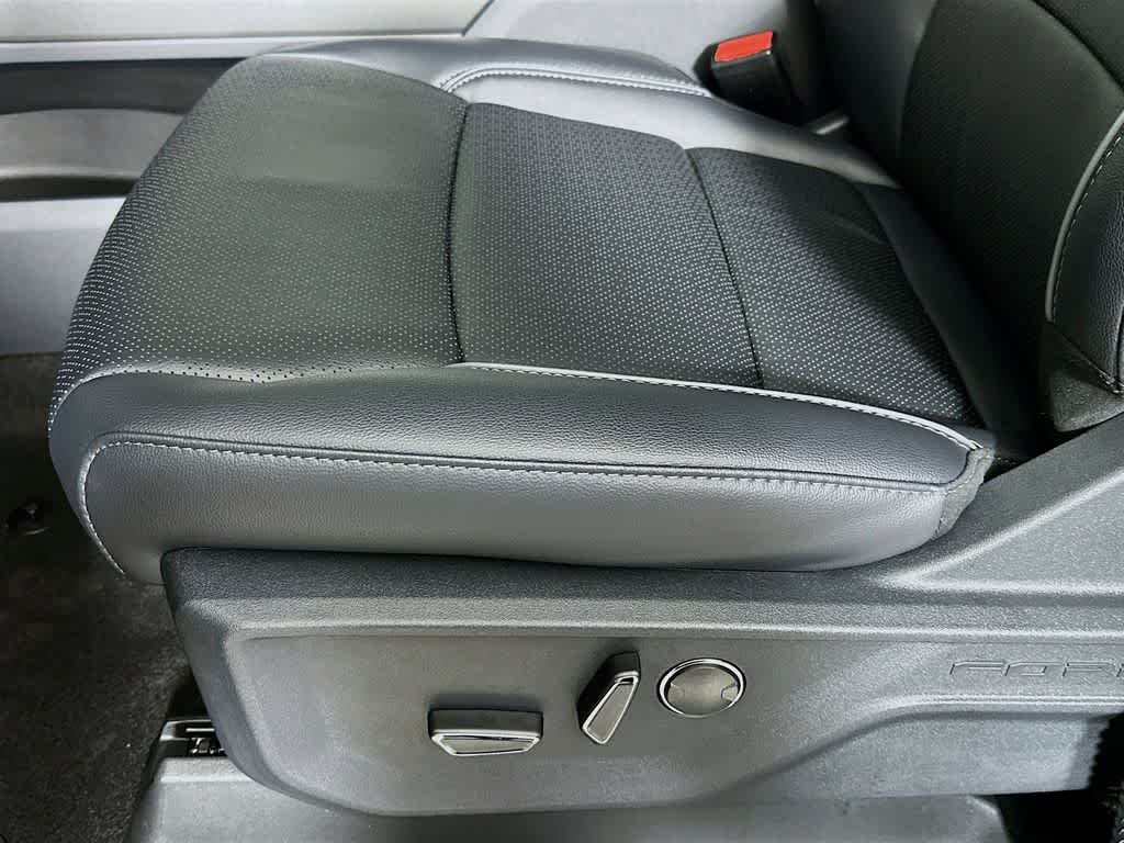 2025 Ford F-150 Lariat®