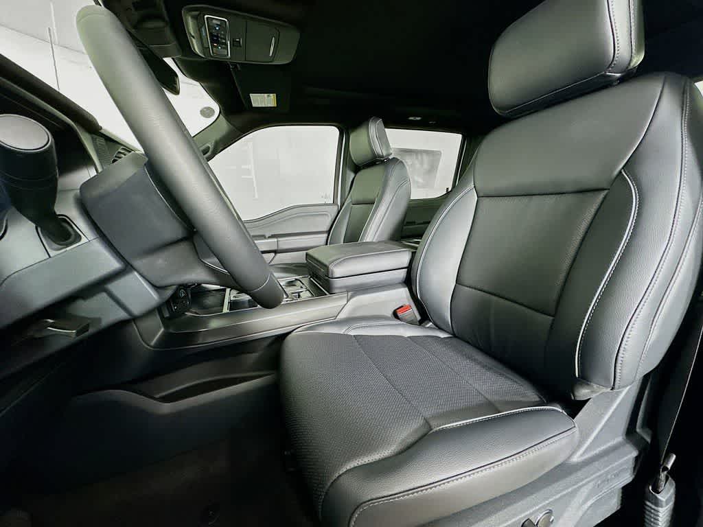 2025 Ford F-150 Lariat®