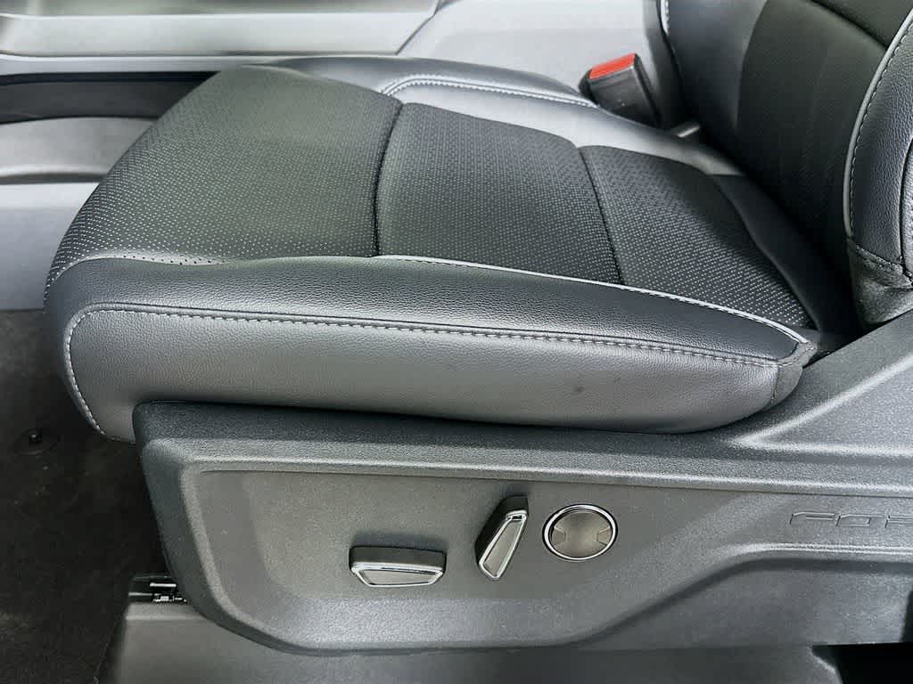 2025 Ford F-150 Lariat®