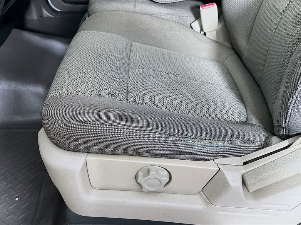 2010 Ford F-150 Base