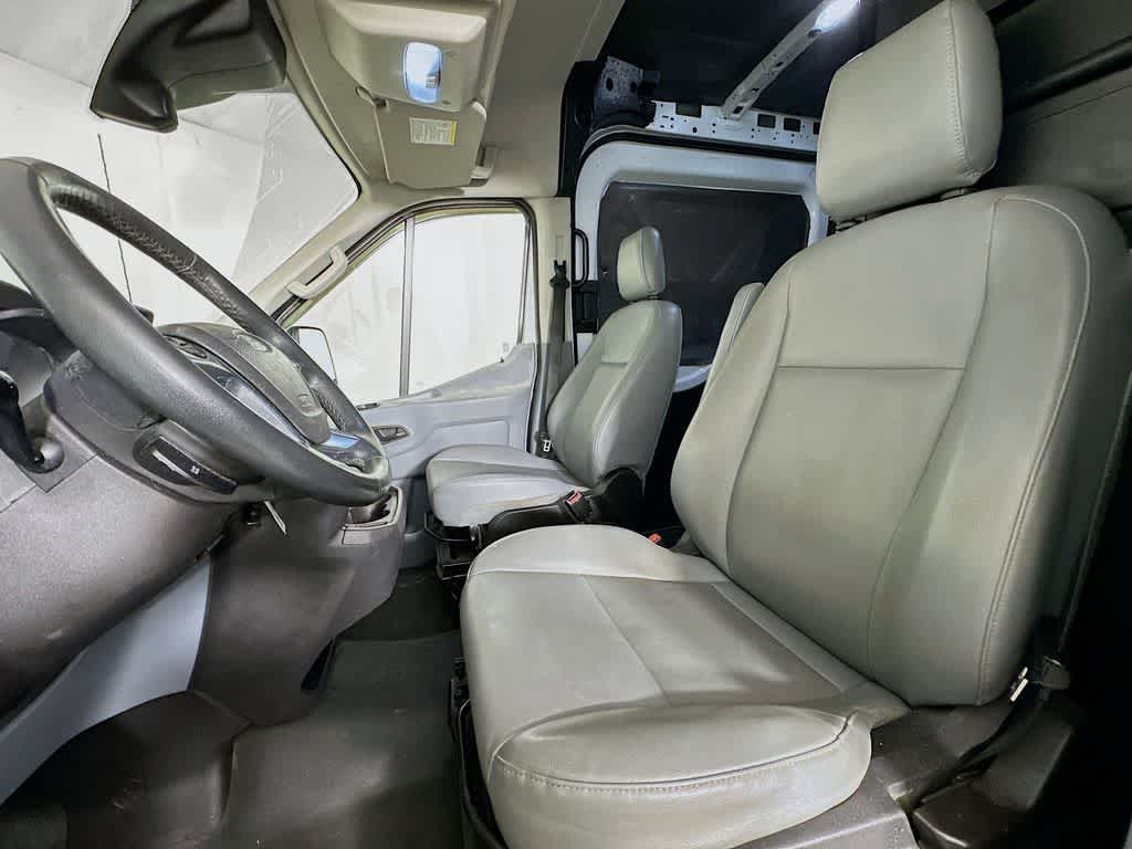 2015 Ford Transit Base