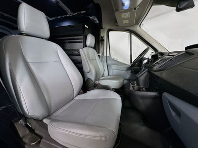2015 Ford Transit Base