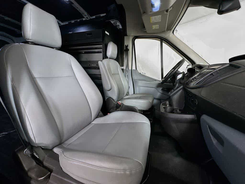 2015 Ford Transit Base