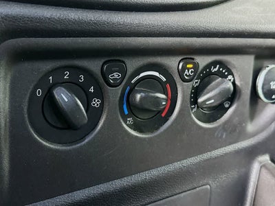 2015 Ford Transit Base