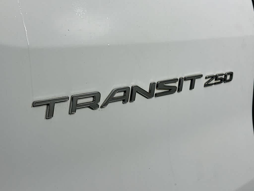 2015 Ford Transit Base