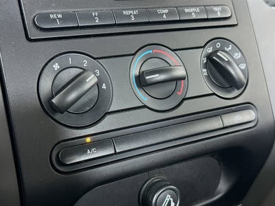 2006 Ford F-150 Base