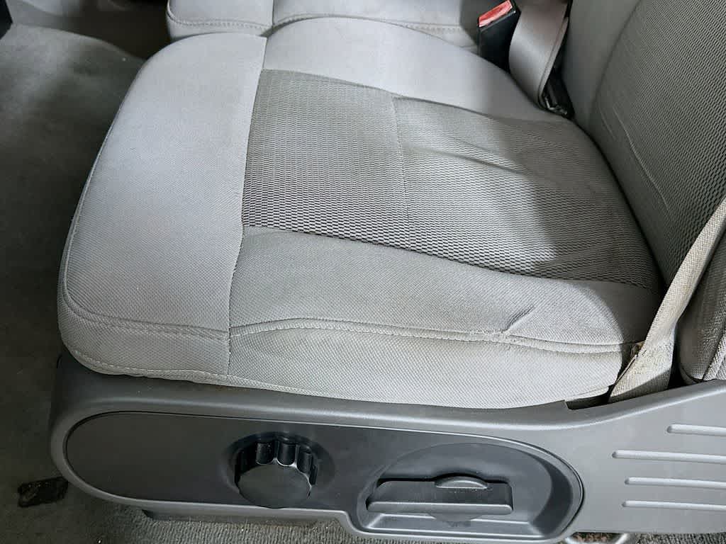 2006 Ford F-150 Base