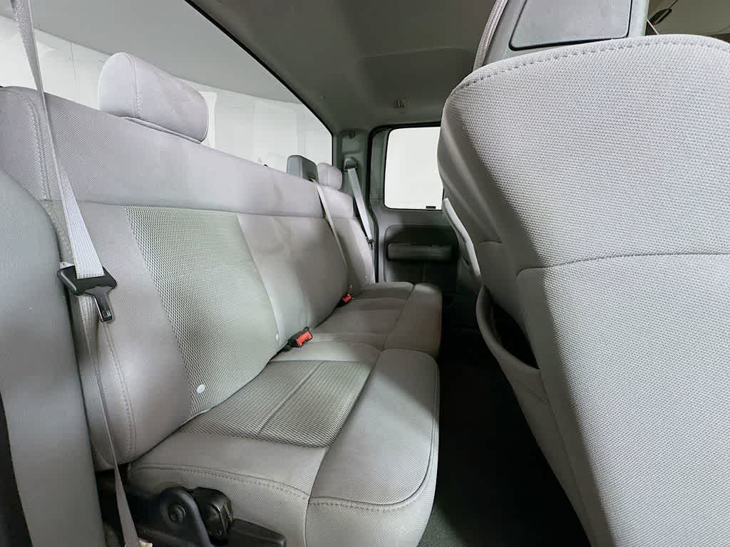 2006 Ford F-150 Base