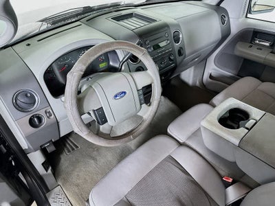 2006 Ford F-150 Base