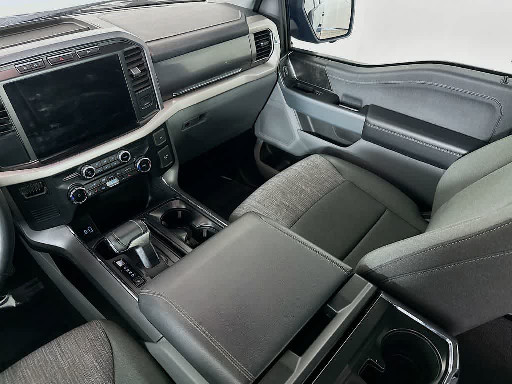 2023 Ford F-150 Lightning XLT