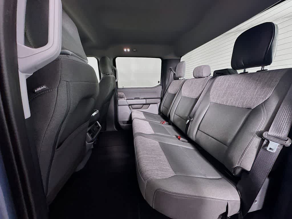 2023 Ford F-150 Lightning XLT