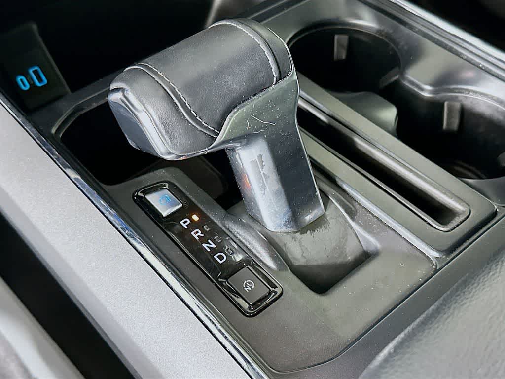 2023 Ford F-150 Lightning XLT