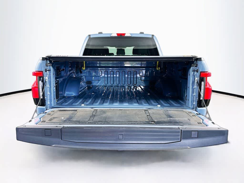 2023 Ford F-150 Lightning XLT