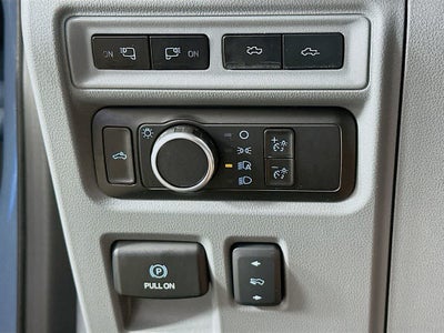 2023 Ford F-150 Lightning XLT