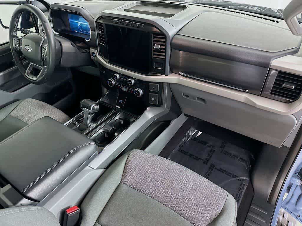 2023 Ford F-150 Lightning XLT