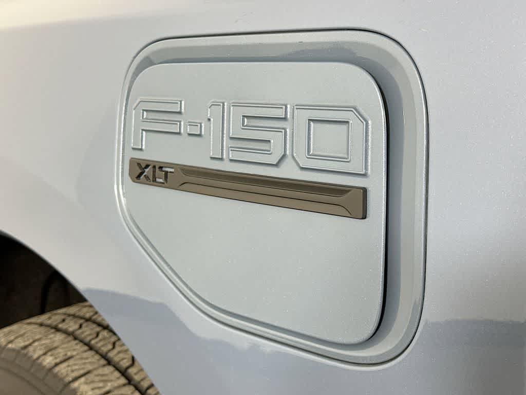2023 Ford F-150 Lightning XLT