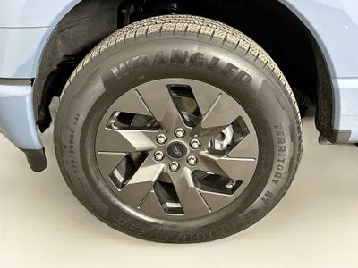 2023 Ford F-150 Lightning XLT