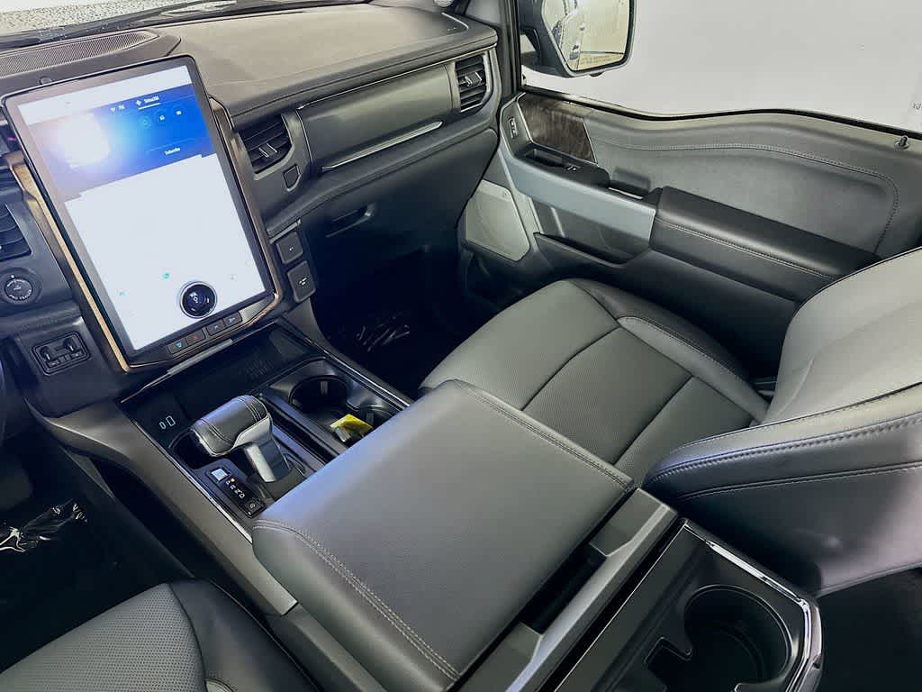 2023 Ford F-150 Lightning LARIAT