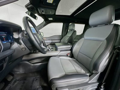 2023 Ford F-150 Lightning LARIAT