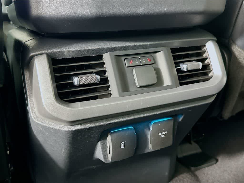 2023 Ford F-150 Lightning LARIAT
