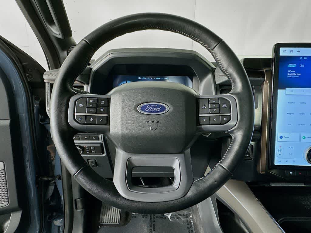 2023 Ford F-150 Lightning LARIAT