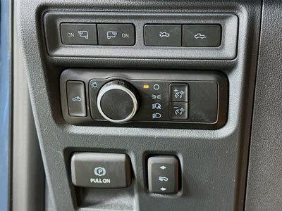 2023 Ford F-150 Lightning LARIAT