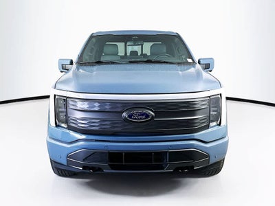 2023 Ford F-150 Lightning LARIAT