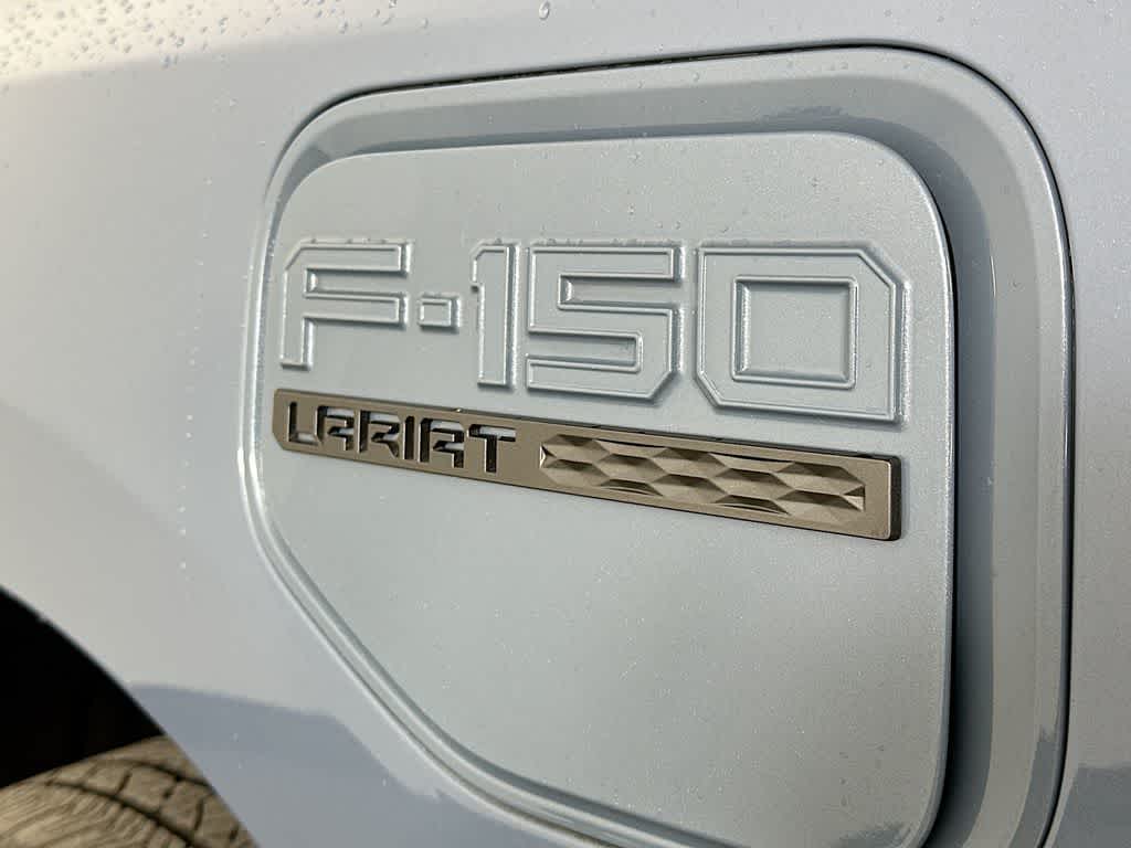 2023 Ford F-150 Lightning LARIAT